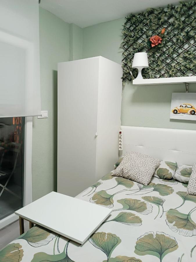 Habitaciones2 Renfe Alicante Exterior foto